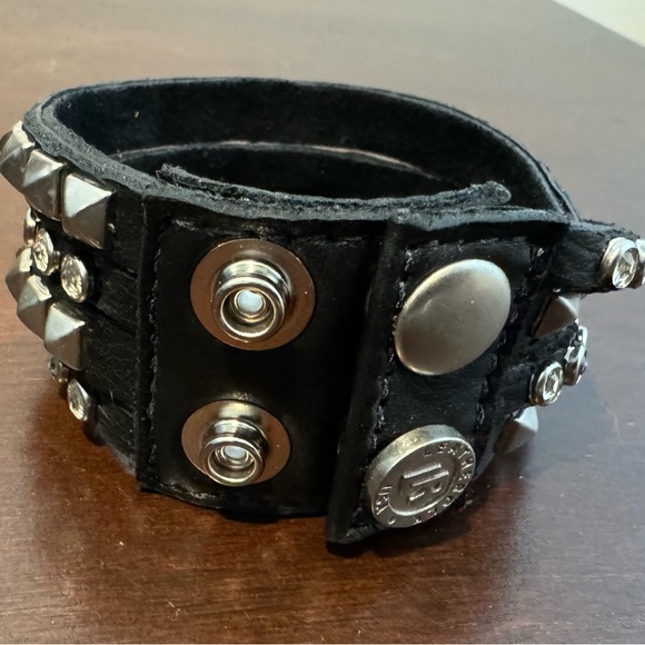 NEW LEATHEROCK BRACELET MADE IN USA - Picture 2 of 7